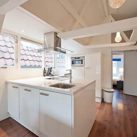 Apartment Rembrandtplein Amsterdam